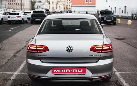 Volkswagen Passat B8 рестайлинг, 2016 год, 1 650 000 рублей, 7 фотография