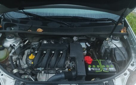 Renault Sandero II рестайлинг, 2019 год, 980 000 рублей, 13 фотография