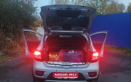 Renault Sandero II рестайлинг, 2019 год, 980 000 рублей, 15 фотография