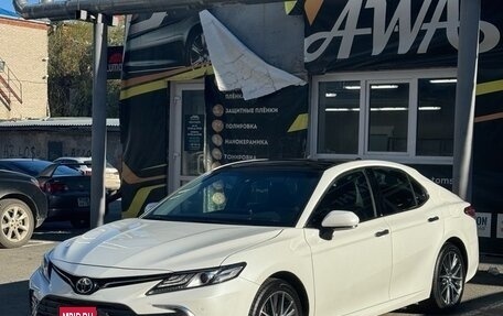 Toyota Camry, 2022 год, 3 650 000 рублей, 2 фотография