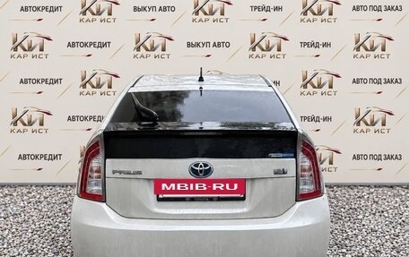 Toyota Prius, 2012 год, 900 000 рублей, 4 фотография