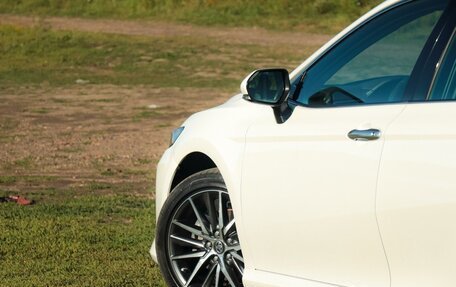 Toyota Camry, 2022 год, 3 650 000 рублей, 3 фотография
