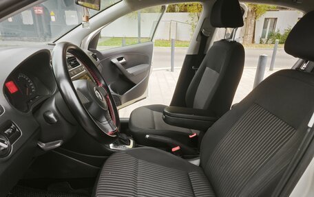 Volkswagen Polo VI (EU Market), 2011 год, 650 000 рублей, 10 фотография