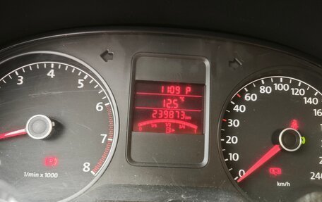 Volkswagen Polo VI (EU Market), 2011 год, 650 000 рублей, 13 фотография
