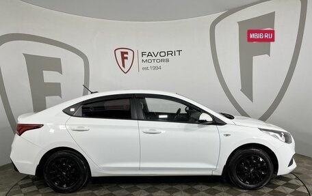 Hyundai Solaris II рестайлинг, 2018 год, 1 329 000 рублей, 15 фотография