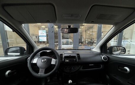 Nissan Note II рестайлинг, 2011 год, 700 000 рублей, 17 фотография