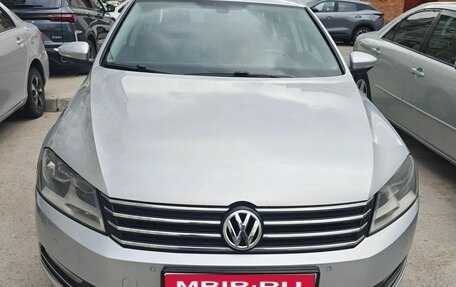 Volkswagen Passat B7, 2011 год, 1 150 000 рублей, 1 фотография
