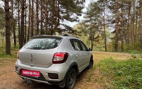 Renault Sandero II рестайлинг, 2017 год, 800 000 рублей, 3 фотография