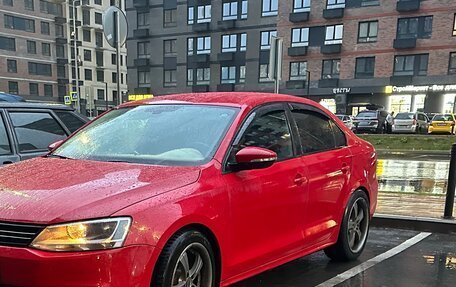 Volkswagen Jetta VI, 2013 год, 780 000 рублей, 2 фотография