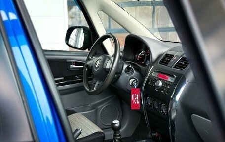 Suzuki SX4 II рестайлинг, 2011 год, 780 000 рублей, 24 фотография