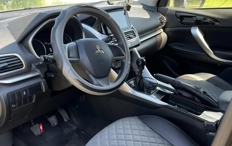 Mitsubishi Eclipse Cross, 2018 год, 1 700 000 рублей, 7 фотография