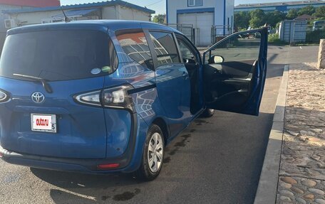 Toyota Sienta II, 2020 год, 1 370 000 рублей, 6 фотография