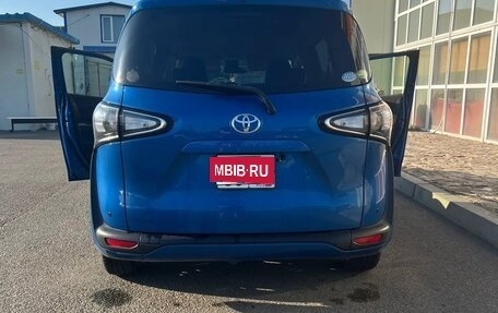 Toyota Sienta II, 2020 год, 1 370 000 рублей, 5 фотография
