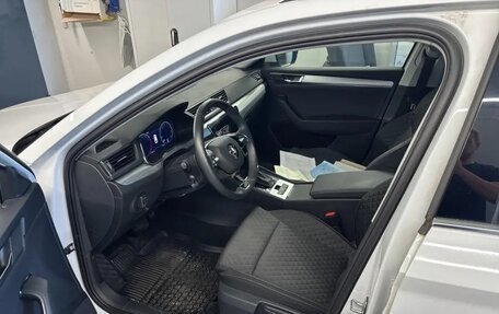 Skoda Superb III рестайлинг, 2023 год, 2 262 000 рублей, 8 фотография