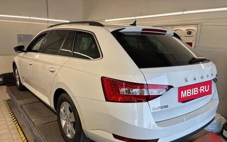 Skoda Superb III рестайлинг, 2023 год, 2 262 000 рублей, 4 фотография