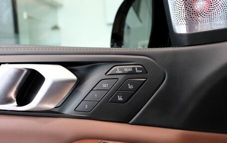 BMW X7, 2019 год, 9 300 000 рублей, 14 фотография