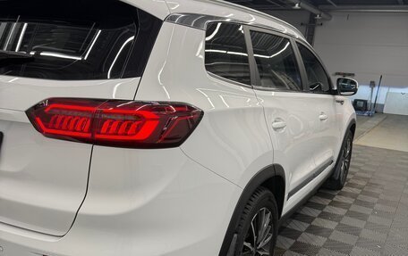 Chery Tiggo 8 Pro, 2021 год, 1 850 000 рублей, 4 фотография