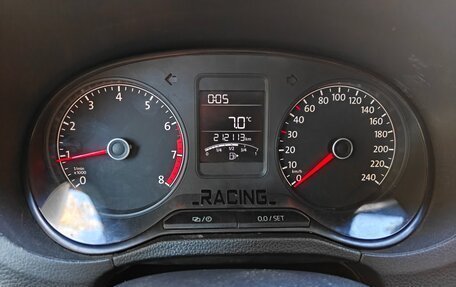Volkswagen Polo VI (EU Market), 2015 год, 550 000 рублей, 16 фотография