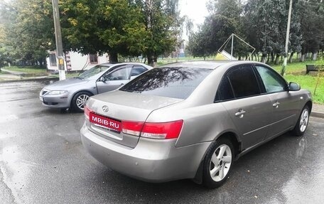 Hyundai Sonata VI, 2007 год, 400 000 рублей, 5 фотография