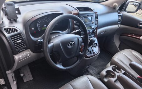 KIA Carnival III, 2009 год, 1 099 000 рублей, 5 фотография