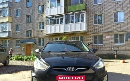 Hyundai Solaris II рестайлинг, 2013 год, 700 000 рублей, 6 фотография