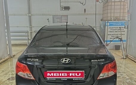 Hyundai Solaris II рестайлинг, 2013 год, 700 000 рублей, 10 фотография