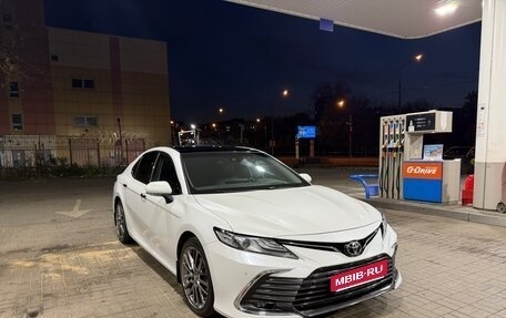 Toyota Camry, 2022 год, 2 900 000 рублей, 7 фотография