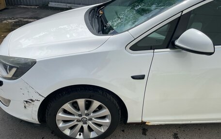 Opel Astra J, 2011 год, 500 000 рублей, 9 фотография