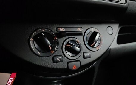 Nissan Note II рестайлинг, 2006 год, 545 000 рублей, 15 фотография