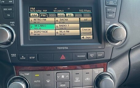 Toyota Highlander III, 2011 год, 2 500 000 рублей, 9 фотография
