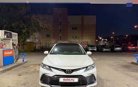 Toyota Camry, 2022 год, 2 900 000 рублей, 4 фотография