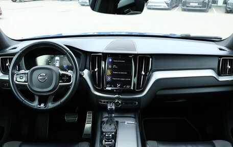 Volvo XC60 II, 2019 год, 3 099 000 рублей, 12 фотография