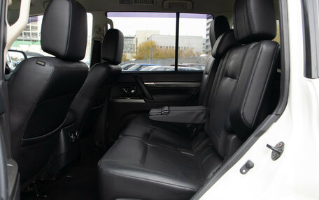 Mitsubishi Pajero IV, 2013 год, 1 798 000 рублей, 8 фотография