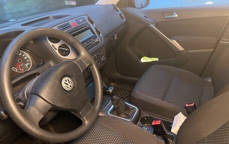 Volkswagen Tiguan I, 2009 год, 850 000 рублей, 20 фотография