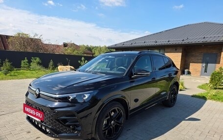 Volkswagen Tiguan, 2026 год, 4 490 000 рублей, 2 фотография