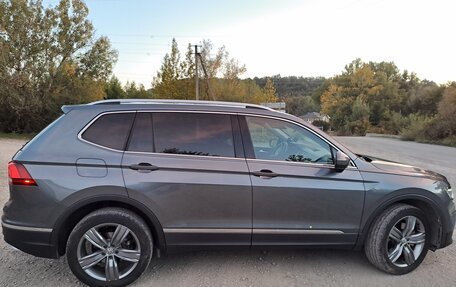 Volkswagen Tiguan II, 2020 год, 2 970 000 рублей, 8 фотография