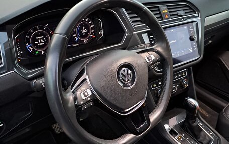 Volkswagen Tiguan II, 2020 год, 2 970 000 рублей, 14 фотография