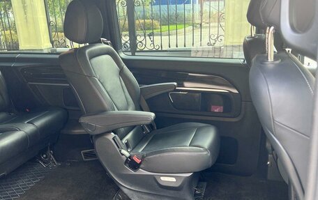 Mercedes-Benz V-Класс, 2020 год, 5 200 000 рублей, 12 фотография