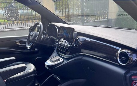 Mercedes-Benz V-Класс, 2020 год, 5 200 000 рублей, 11 фотография