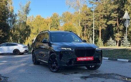 BMW X7, 2022 год, 10 900 000 рублей, 2 фотография
