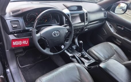 Toyota Land Cruiser Prado 120 рестайлинг, 2008 год, 2 149 000 рублей, 5 фотография