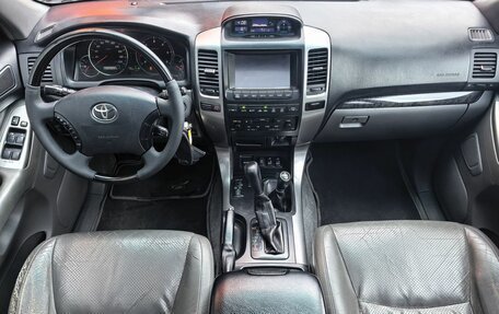 Toyota Land Cruiser Prado 120 рестайлинг, 2008 год, 2 149 000 рублей, 6 фотография