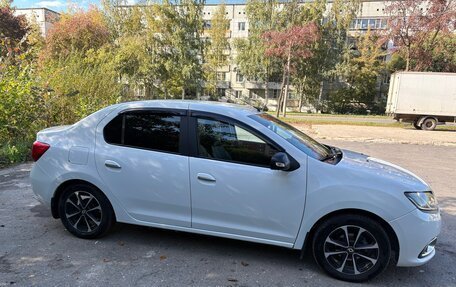 Renault Logan II, 2016 год, 870 000 рублей, 4 фотография