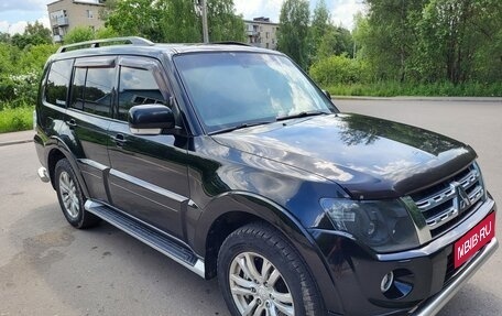 Mitsubishi Pajero IV, 2013 год, 2 420 000 рублей, 1 фотография