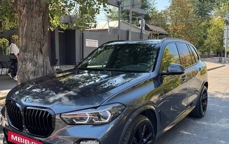 BMW X5, 2019 год, 6 300 000 рублей, 4 фотография