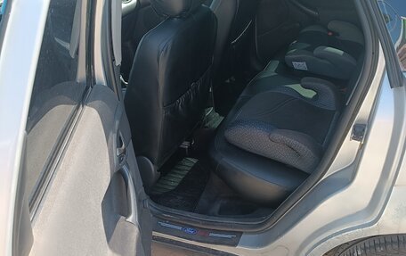 Ford Focus IV, 2002 год, 175 000 рублей, 15 фотография