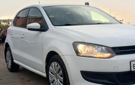 Volkswagen Polo VI (EU Market), 2013 год, 610 000 рублей, 2 фотография