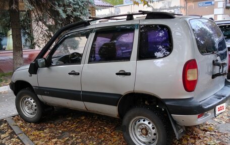 Chevrolet Niva I рестайлинг, 2003 год, 250 000 рублей, 5 фотография