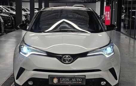 Toyota C-HR I рестайлинг, 2018 год, 1 950 000 рублей, 2 фотография