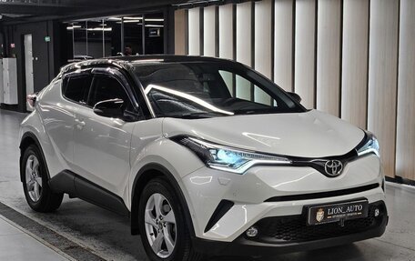 Toyota C-HR I рестайлинг, 2018 год, 1 950 000 рублей, 7 фотография